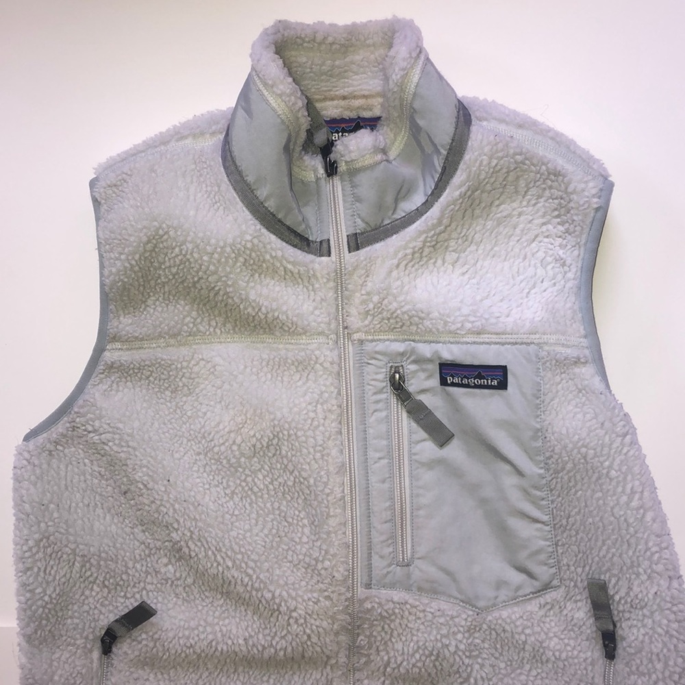 Like-New Patagonia White Retro-X Fleece Vest